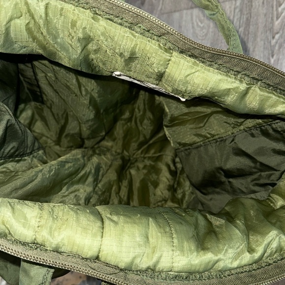 U.S. military bags ACU Flying Circle Bag and green flyer’s helmet bag - Picture 4 of 12